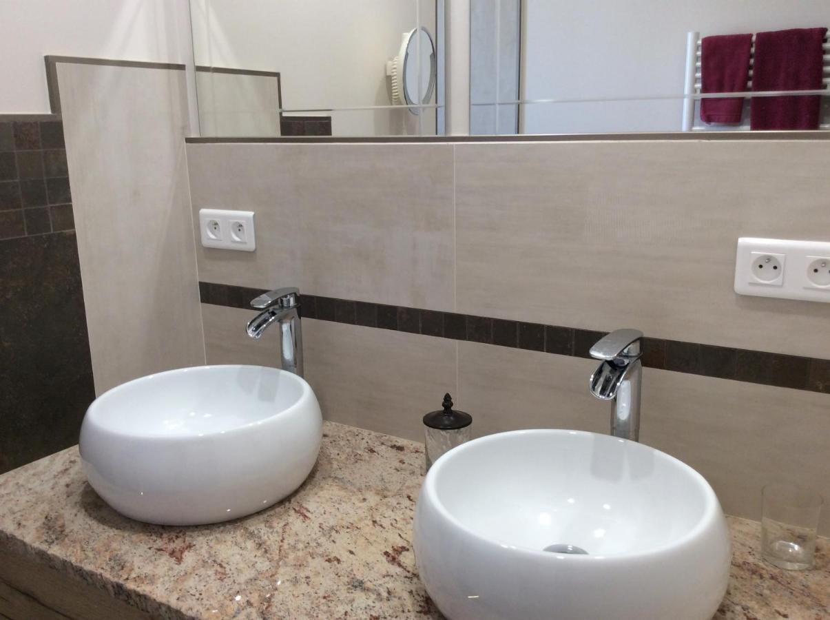 Caumont-sur-Durance Chez Elles 2 B&B 외부 사진